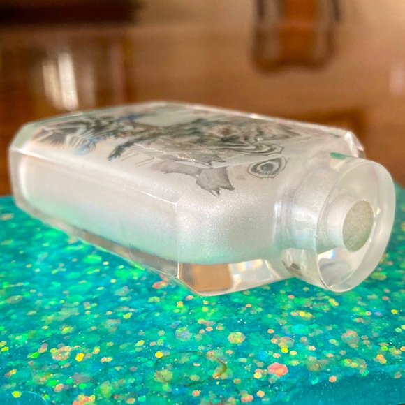 Reverse Hand Painted Snuff Bottle - 2-Sided - Picture 9 of 11